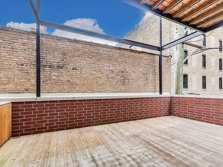 Laflin Place — Photo 15