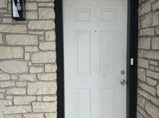 2902 Sweeney Ln #8, Austin, TX 78723