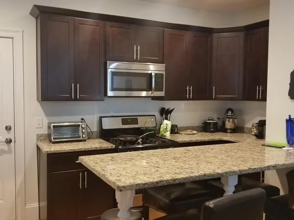 140-142 Boston St, Dorchester, MA 02125