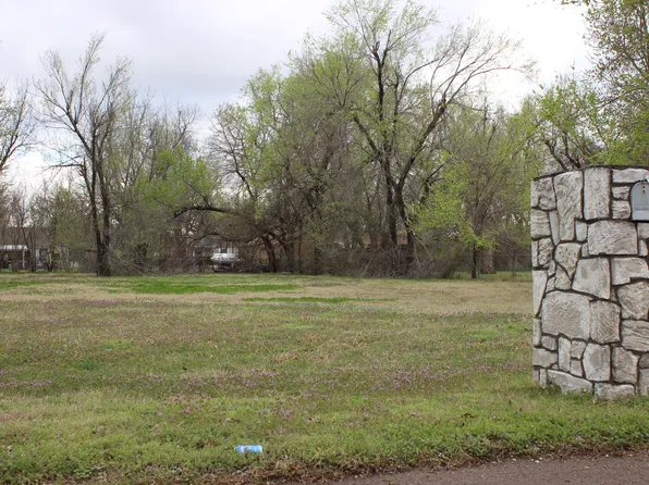 4012 Thomas Dr, Del City, OK 73115
