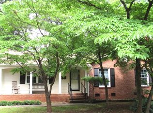 3000 Stratford Dr, Greensboro, NC 27408