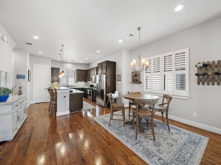 2509 Garrow St #B — Photo 15