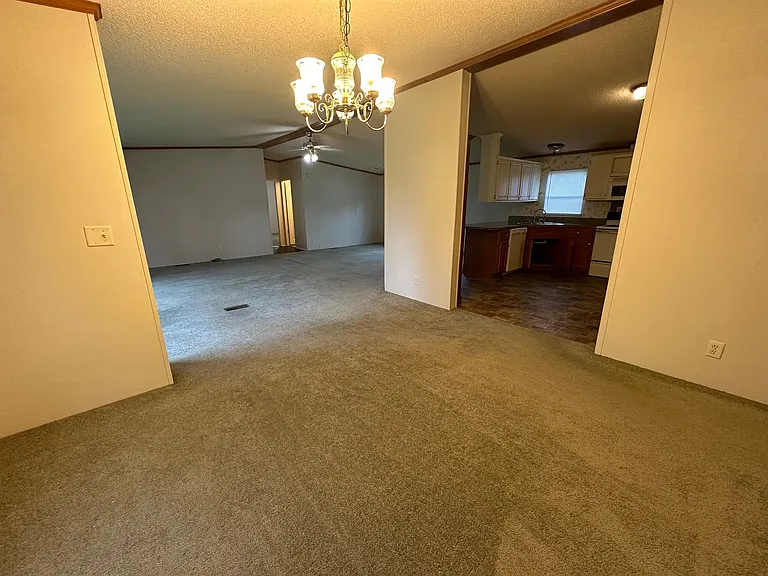 1114 Northside Rd #8 — Photo 5