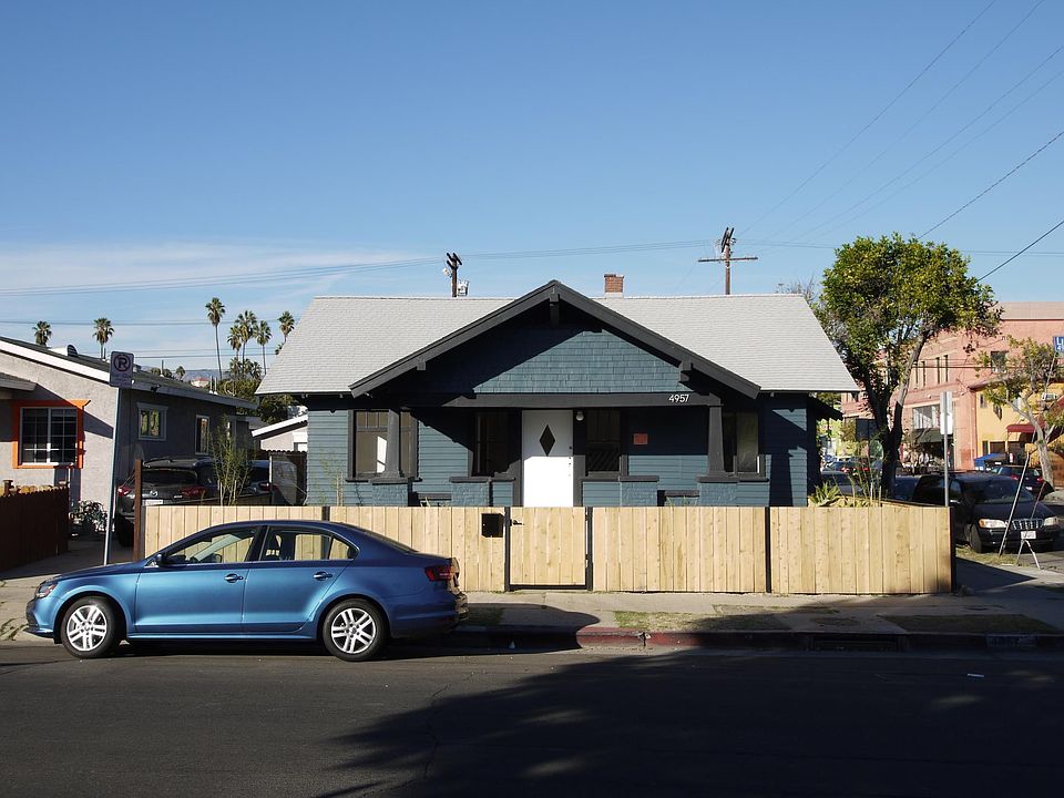 1st image of 4957 Lincoln Ave