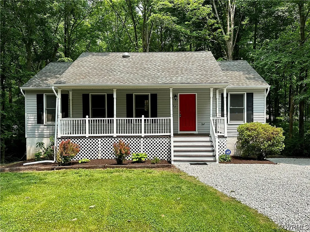 872 Campers Ln photo 1
