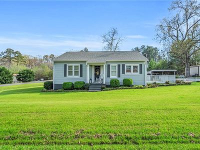 76 E Carthage St, Bennett, NC, 27208