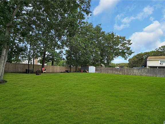 4th image of 154 Cherry Ln