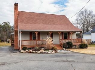 3118 Mountain Rd, Glen Allen, VA 23060
