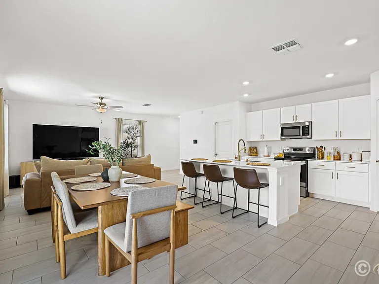 13337 Woodworth Way — Photo 4