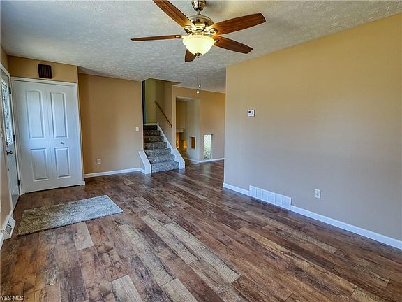 5th image of 729 Dunny Ave