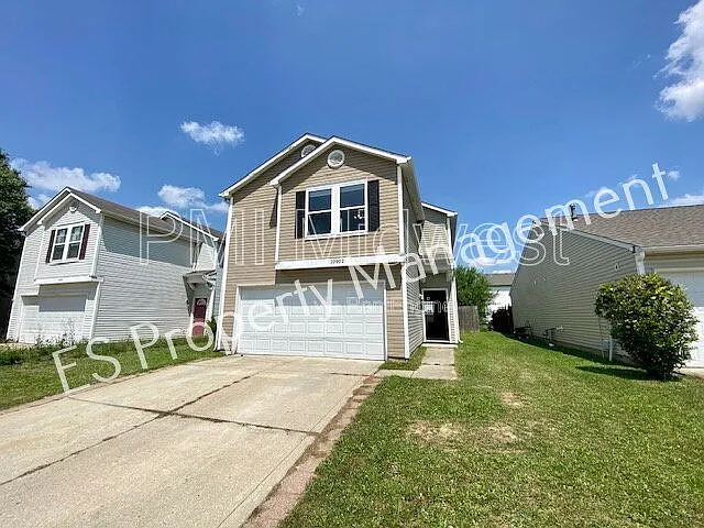 10902 Glenayr Dr — Photo 3