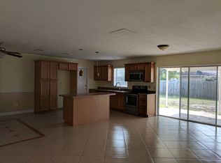 7150 Pear Ln, Spring Hill, FL 34606