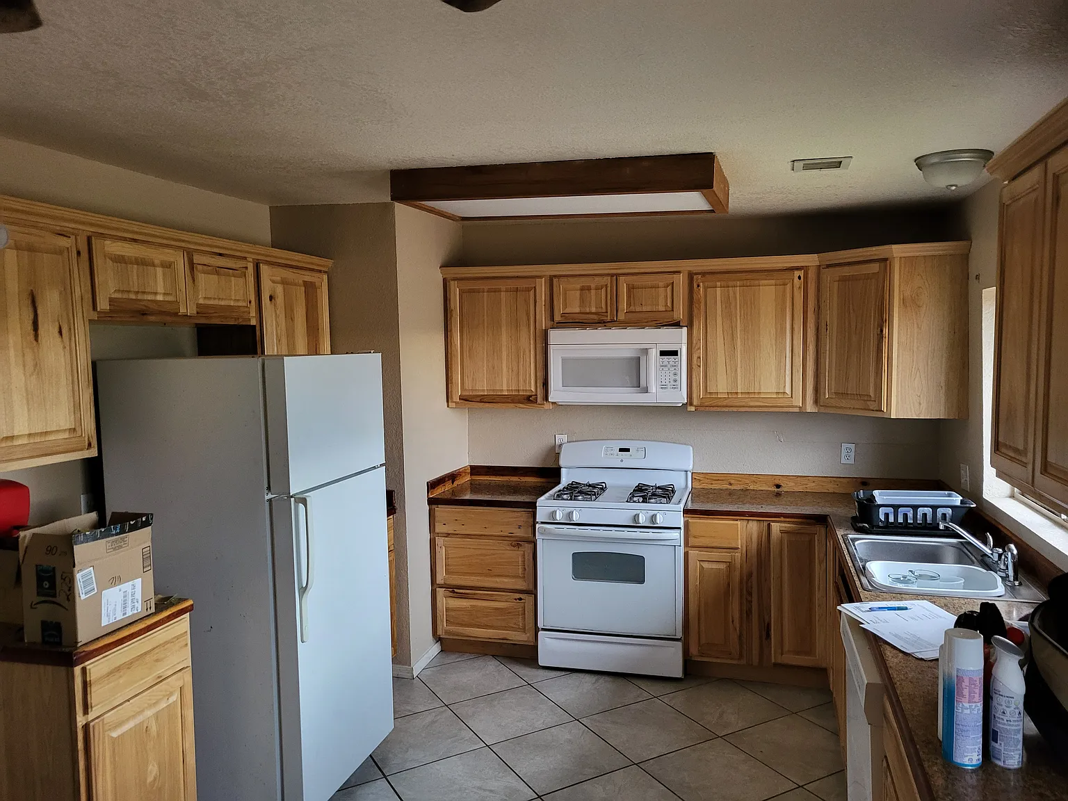 4 bed, 1873 sqft, $1,800 — Photo 3