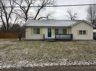 7 Glencoe Dr, Belleville, IL 62221