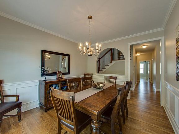 4th image of 5407 Saint Ives Dr