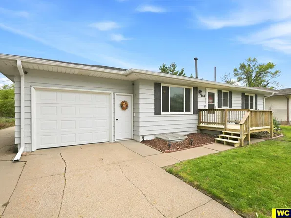 404 S William Ave, Fremont, NE 68025