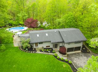 70 Lee Rd, Ridgefield, CT 06877