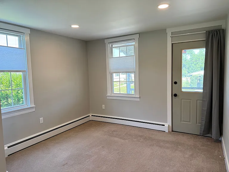 147 Manheim St. — Photo 16
