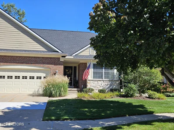 6222 Bridgewater Cir, East Lansing, MI 48823