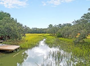681 Port Cir, Charleston, SC 29412