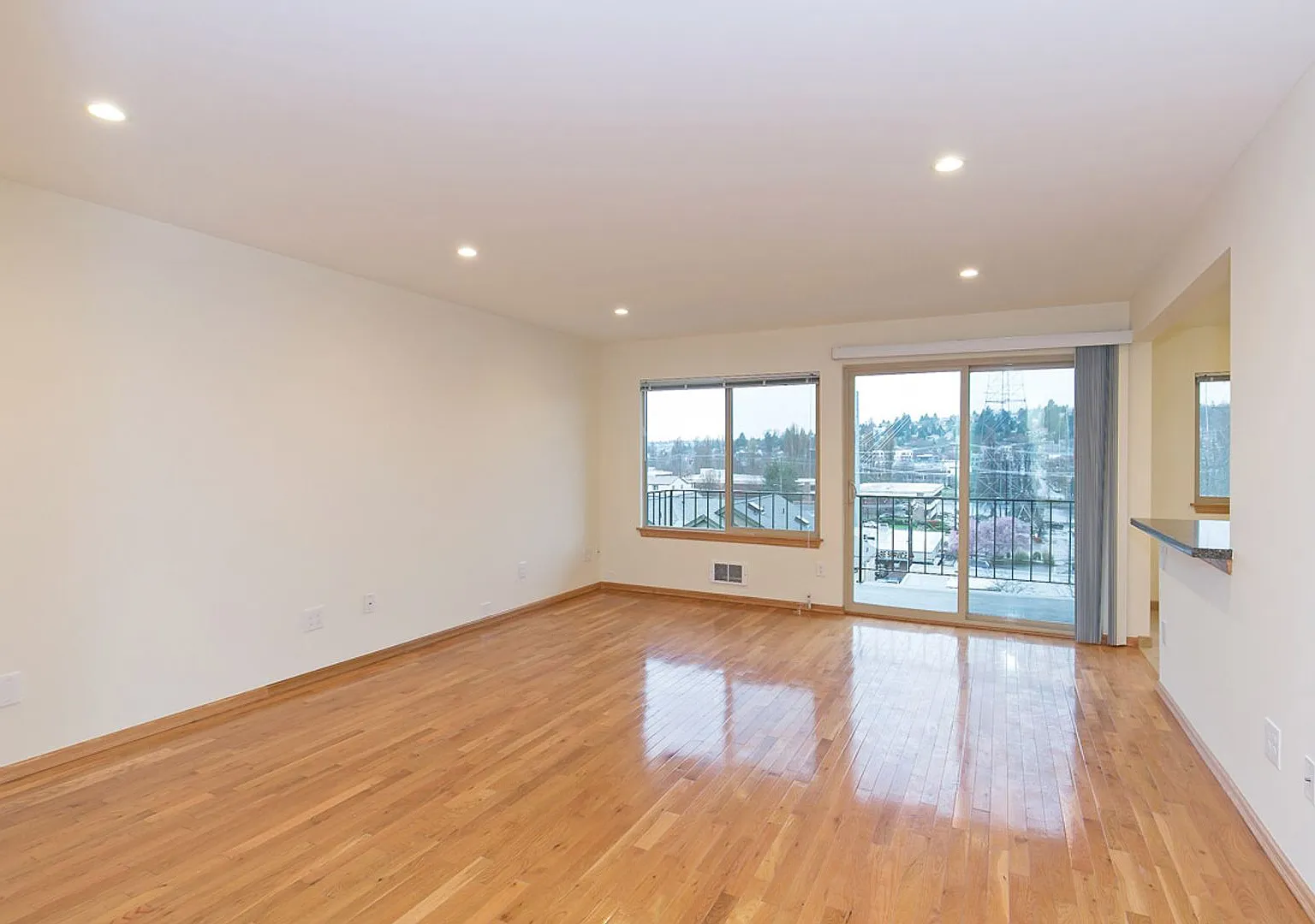 Florentia Street Apartments — Photo 4