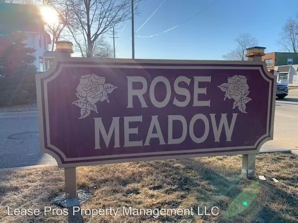 41064 Rose Ln, Clinton Township, MI 48036