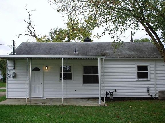 3rd image of 481 Kirkwood Dr