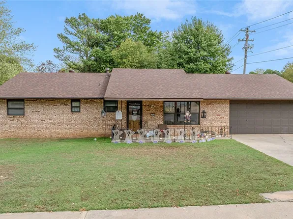 1601 Daline St, Springdale, AR 72762