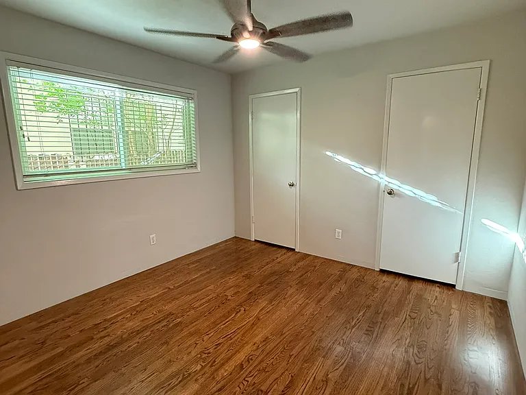 1624 T St #2 — Photo 9