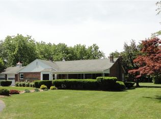 263 Old Hebron Rd, Colchester, CT 06415