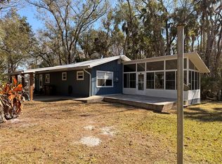 53706 Rivertrace Rd, Astor, FL 32102