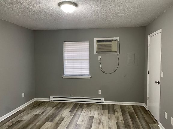 5th image of 111-113 Reece Court Reece Ct #115