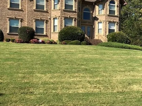 2596 Lake Erma Dr, Hampton, GA 30228