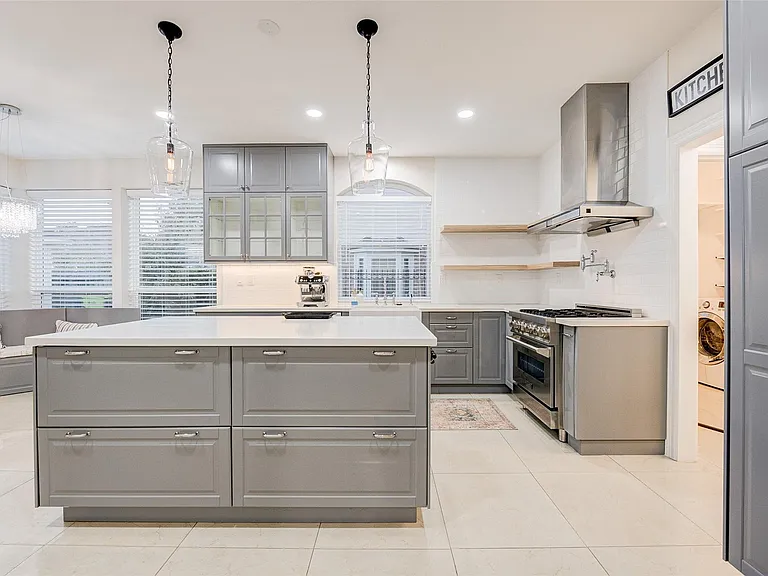 2027 Westshore Dr — Photo 22