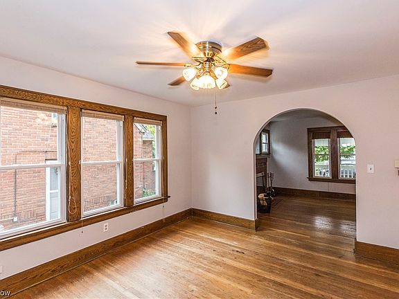 5th image of 511 Glendora Ave