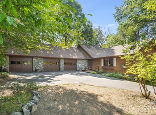 149 Holly Springs Rd, Etowah, NC 28729