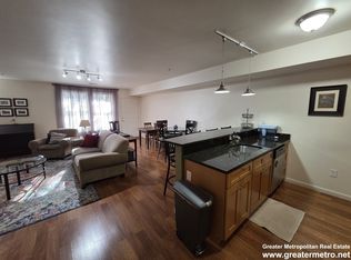 37 Chelsea St APT 3, Boston, MA 02128