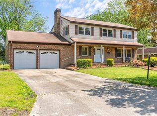 908 Adelphi Rd, Virginia Beach, VA 23464