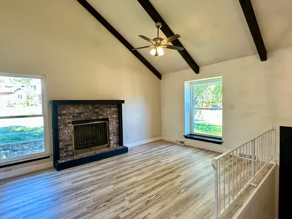 7500 Long St, Lenexa, KS 66216