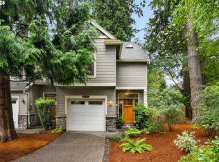 9610 SW Lodestone Dr, Beaverton, OR 97007