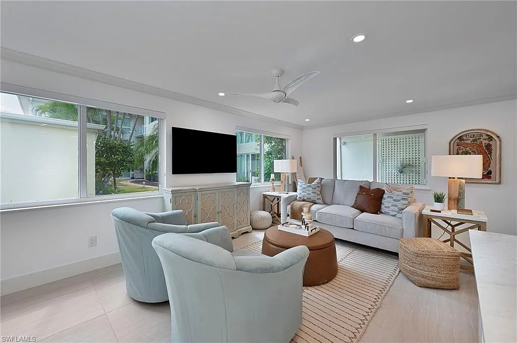 2 bed, 2.0 bath, 1060 sqft, $7,000 — Photo 1