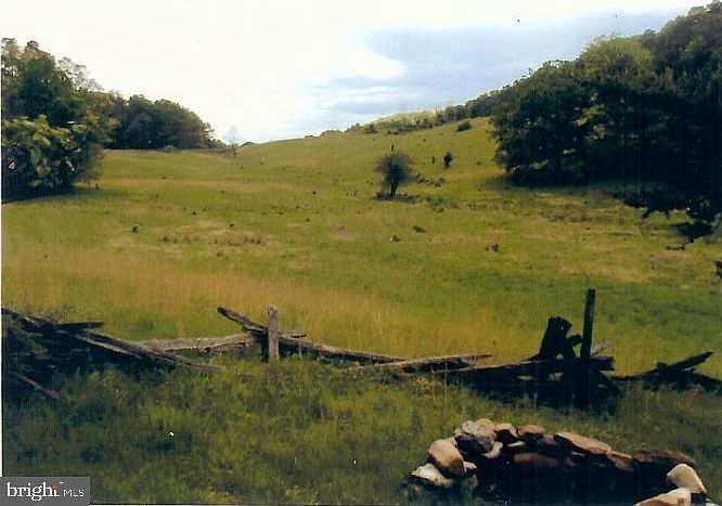 2nd image of Beech Ln