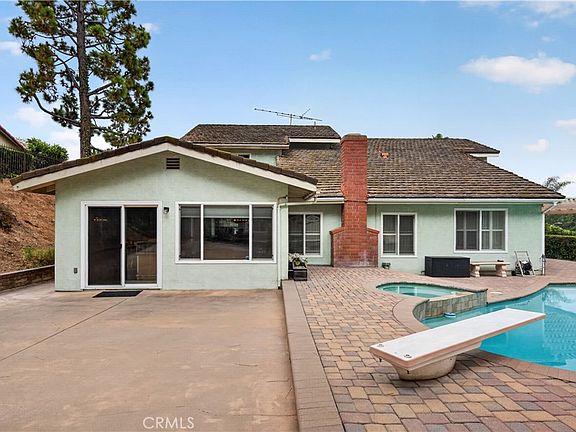 3rd image of 2856 Garona Dr