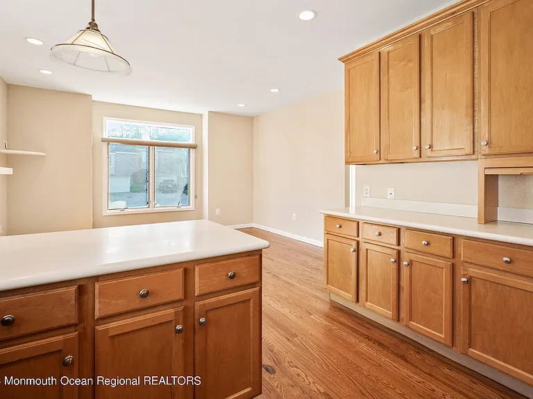 194 Pelican Ct — Photo 15