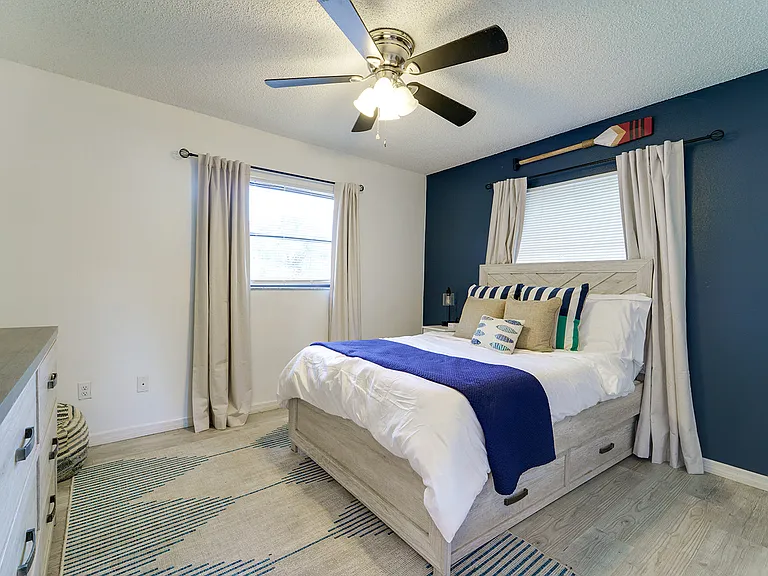 2822 Palomar St — Photo 23