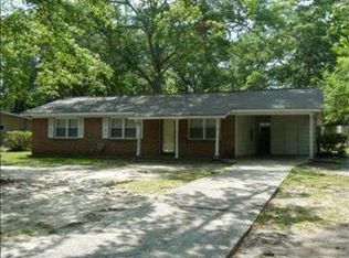 1104 Fairlane Dr, Dothan, AL 36301