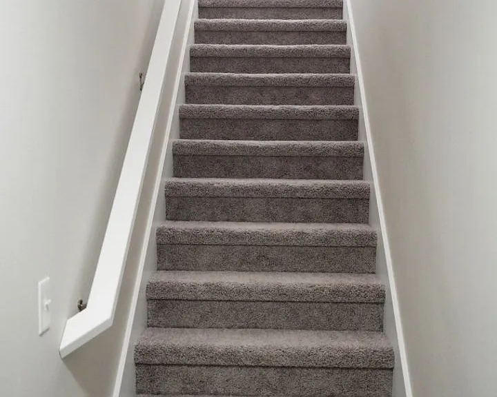 700 SE Mesa Dr — Photo 30