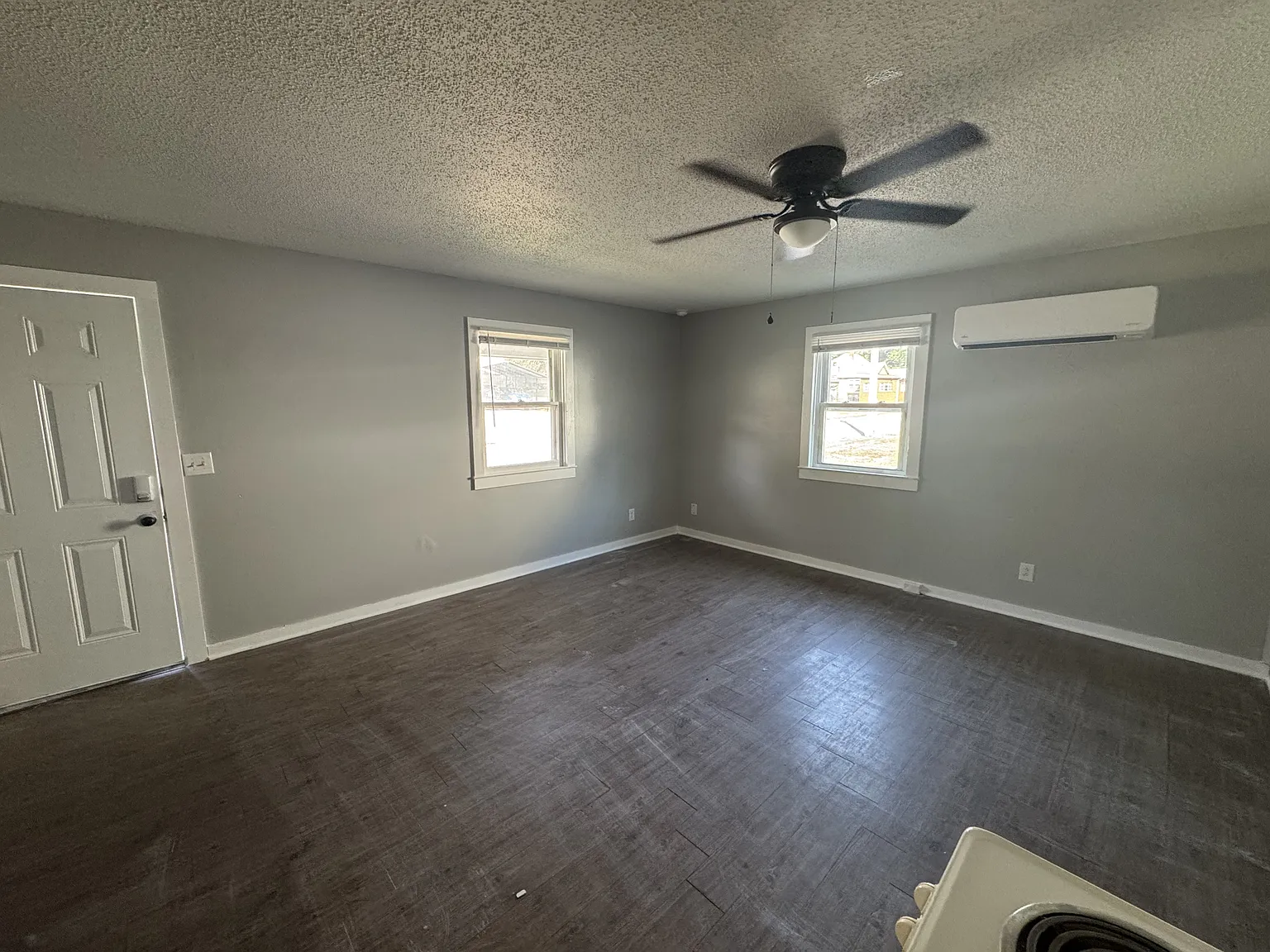 718 E Culton, Warrensburg, MO 64093 - 1 — Photo 2