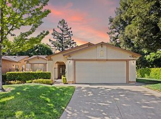 7513 Sunfield Ln, Sacramento, CA