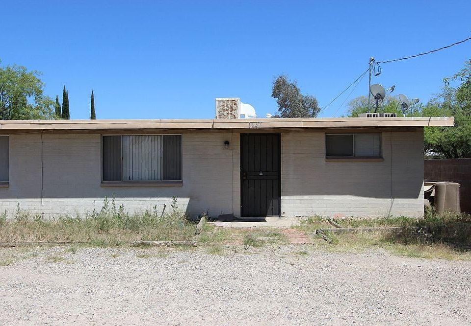 1st image of 1644 N Winstel Blvd